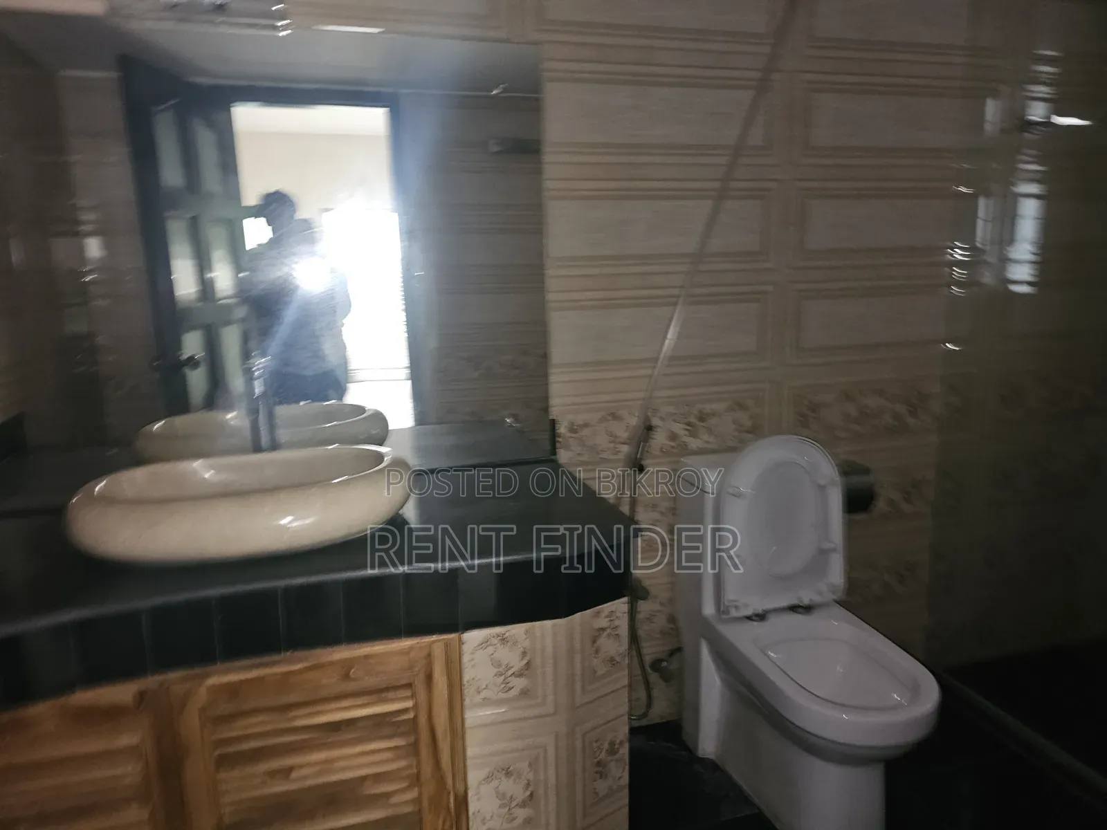 4-bedroom Apartment in Baridhara for Rent in Baridhara