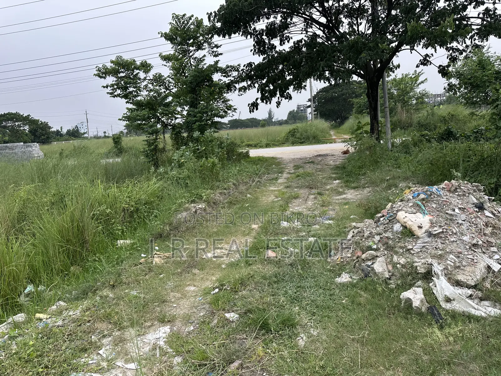 P-Block, (3+3)=6 Katha, Plot Urgent Sell, Bashundhara R/A in Bashundhara City