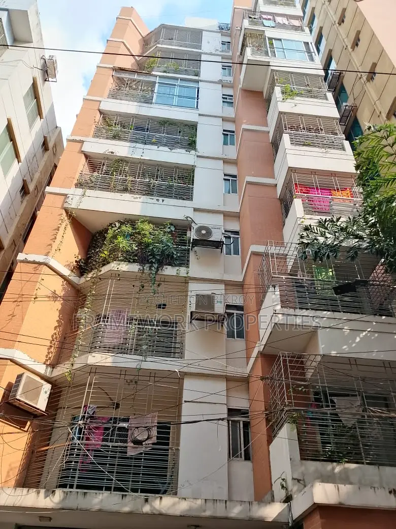 3 Bedroom Apartment in Mohammadpur for Sale in Mohammadpur