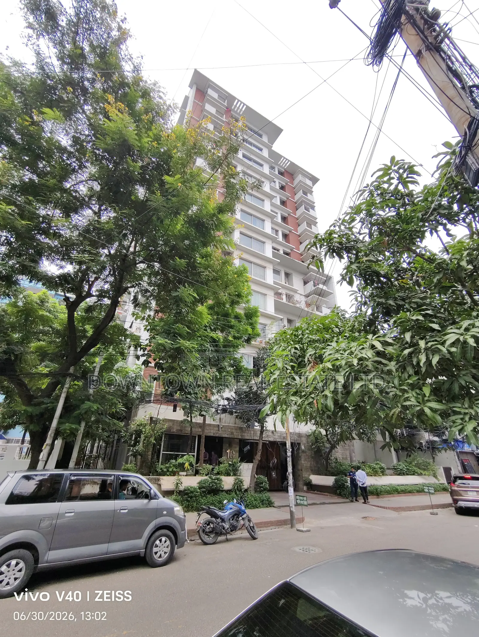 3-bedroom Apartment in Dhanmondi 4 for Sale in Dhanmondi