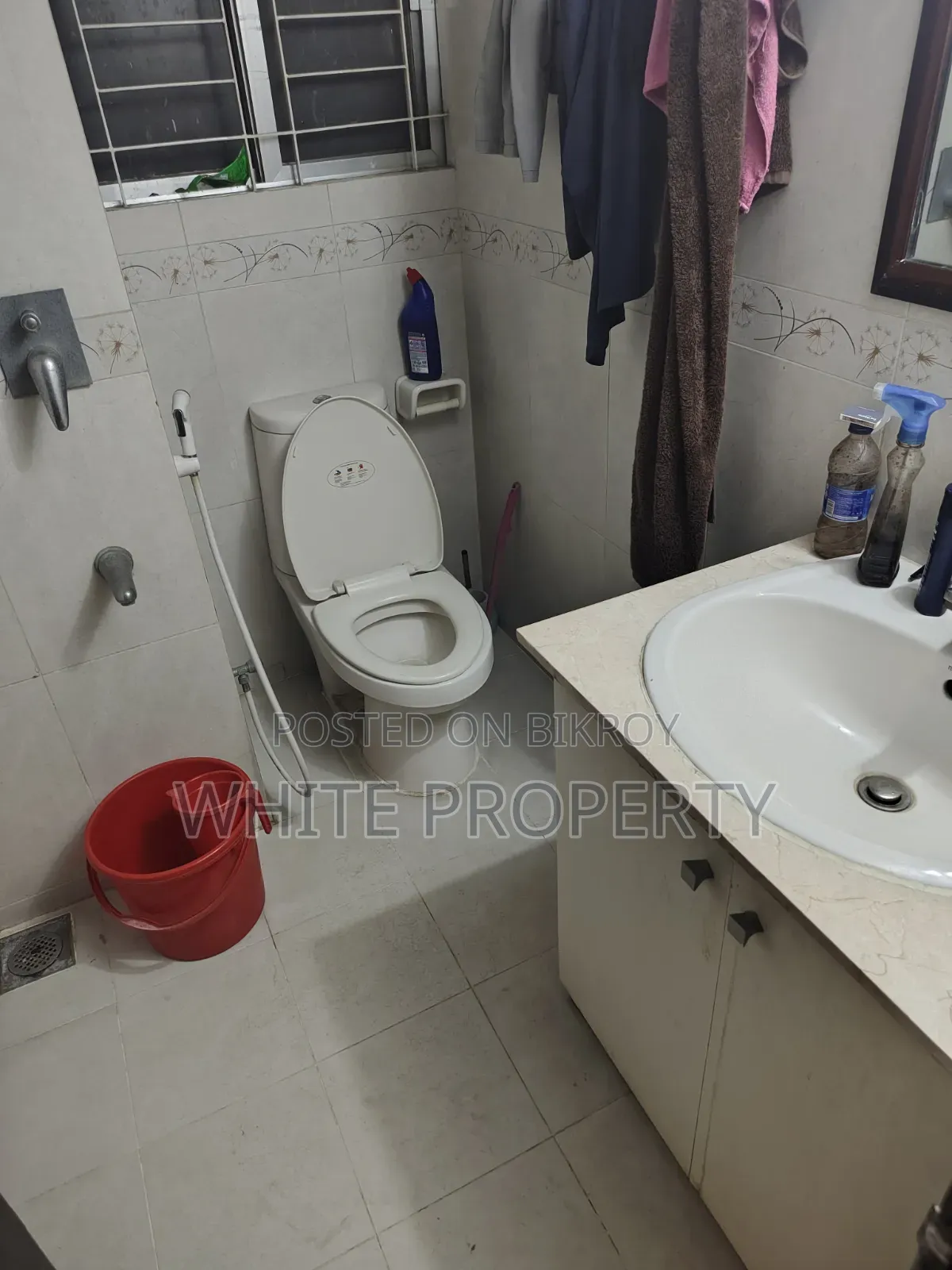 Furnished 3-Bedroom Apartment in White Property, Gulshan for Sale in Gulshan