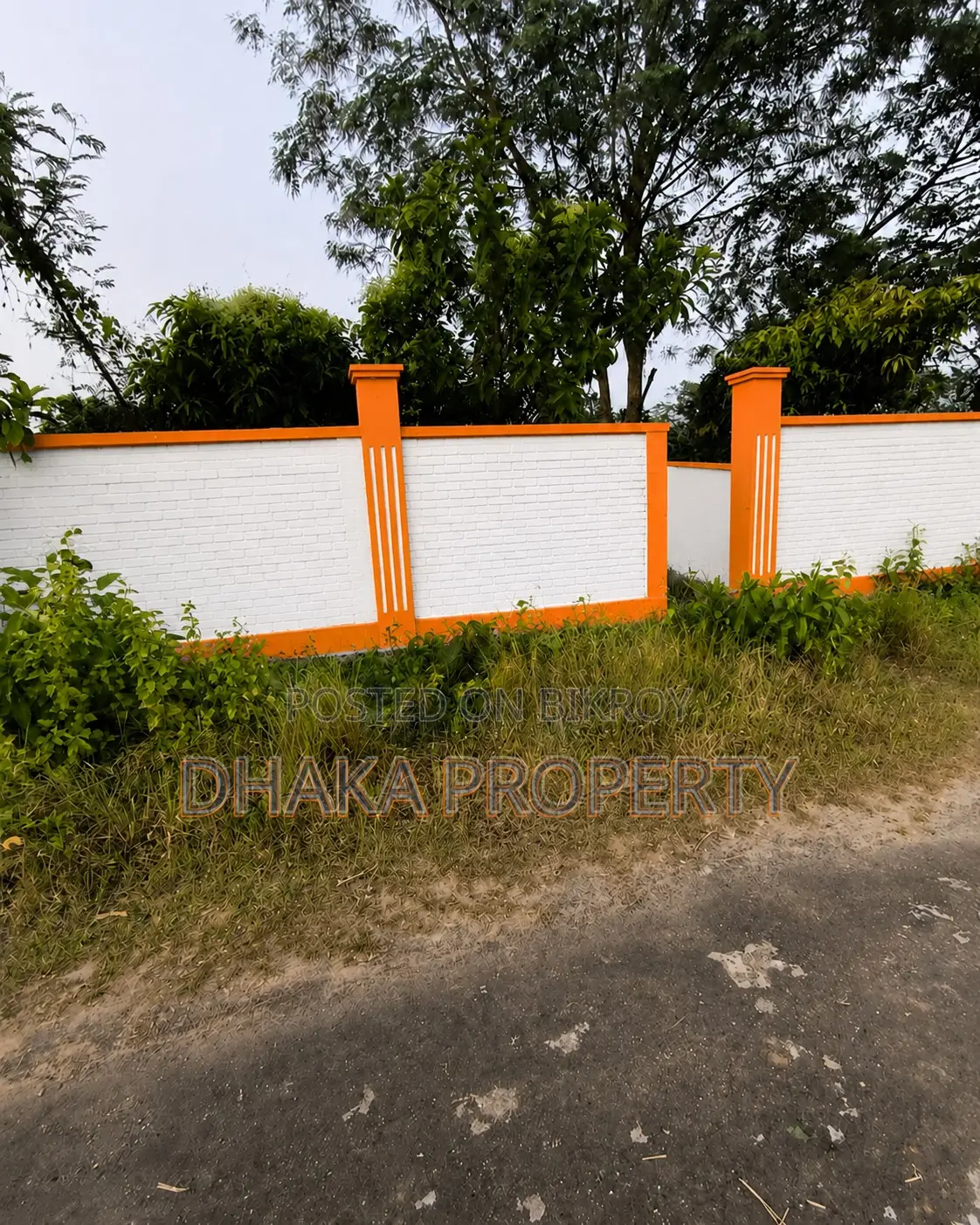Nearby 100ft 3 Katha Lake South at Sector-25 in Purbachal