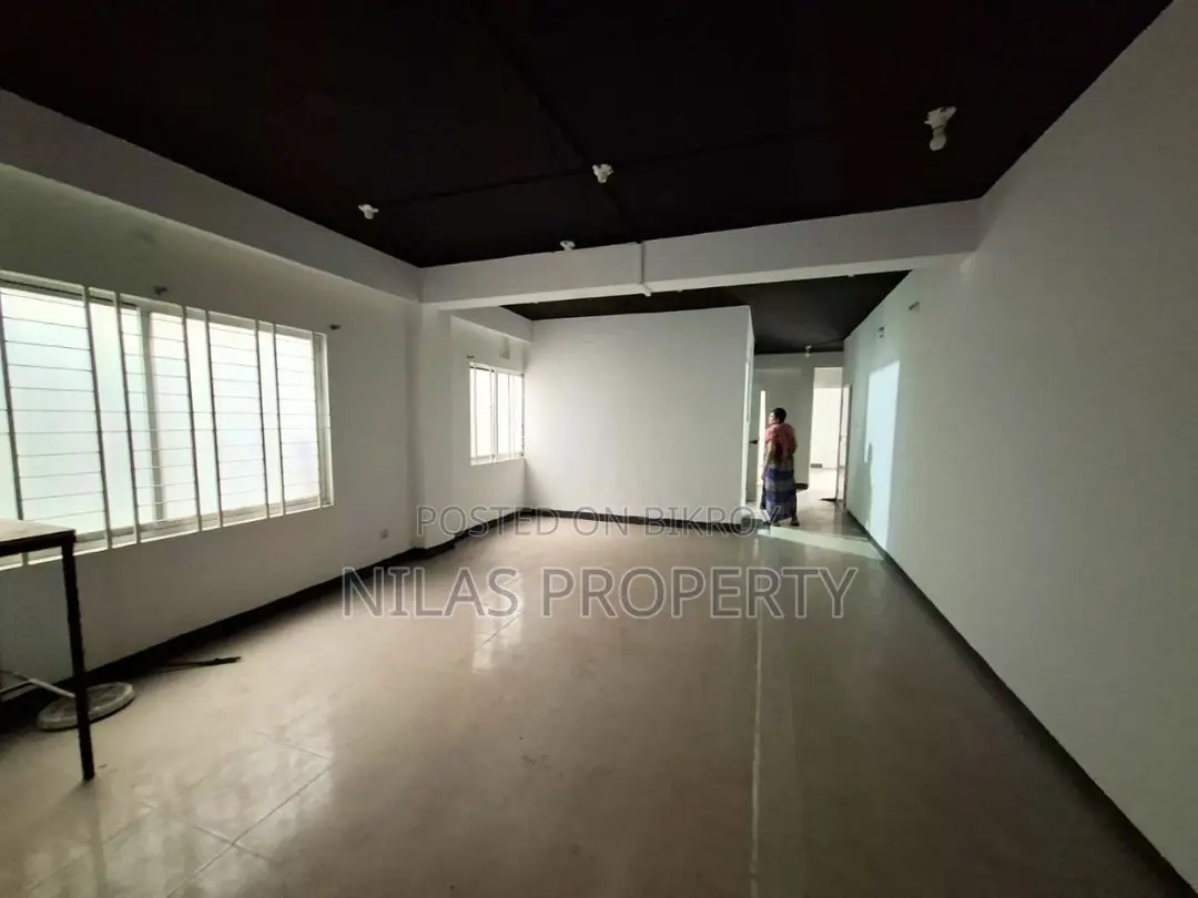 Office/Training Center Space Rent in Right Area in Dhanmondi