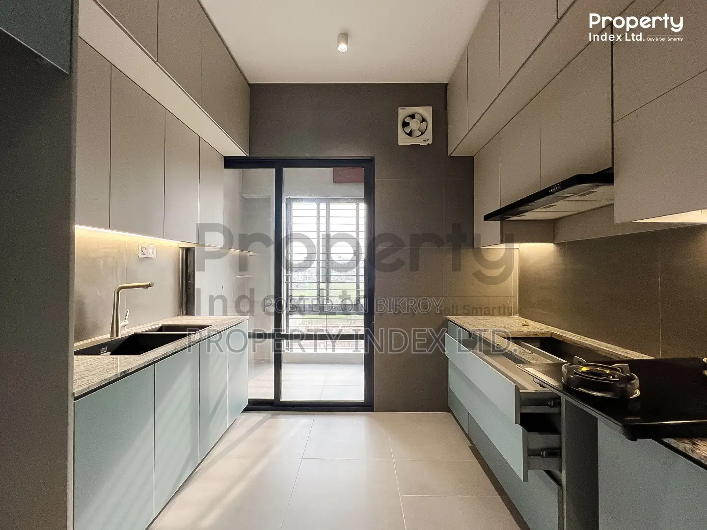 4-Bedroom Apartment in Basundhara for Sale in Basundhara