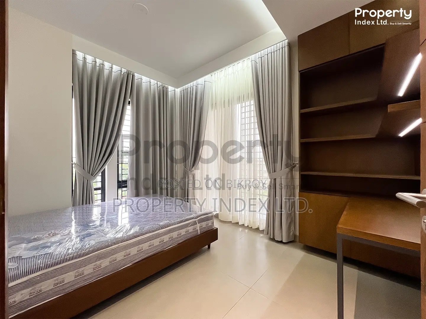 4-Bedroom Apartment in Basundhara for Sale in Basundhara