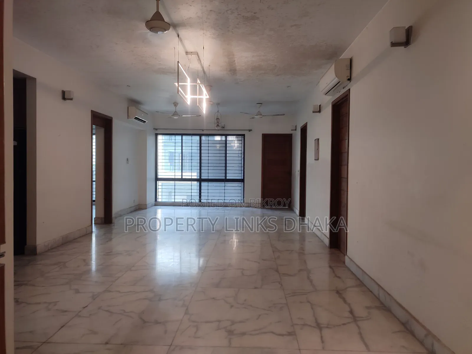Furnished 4-Bedroom Apartment in Baridhara for Rent in Baridhara