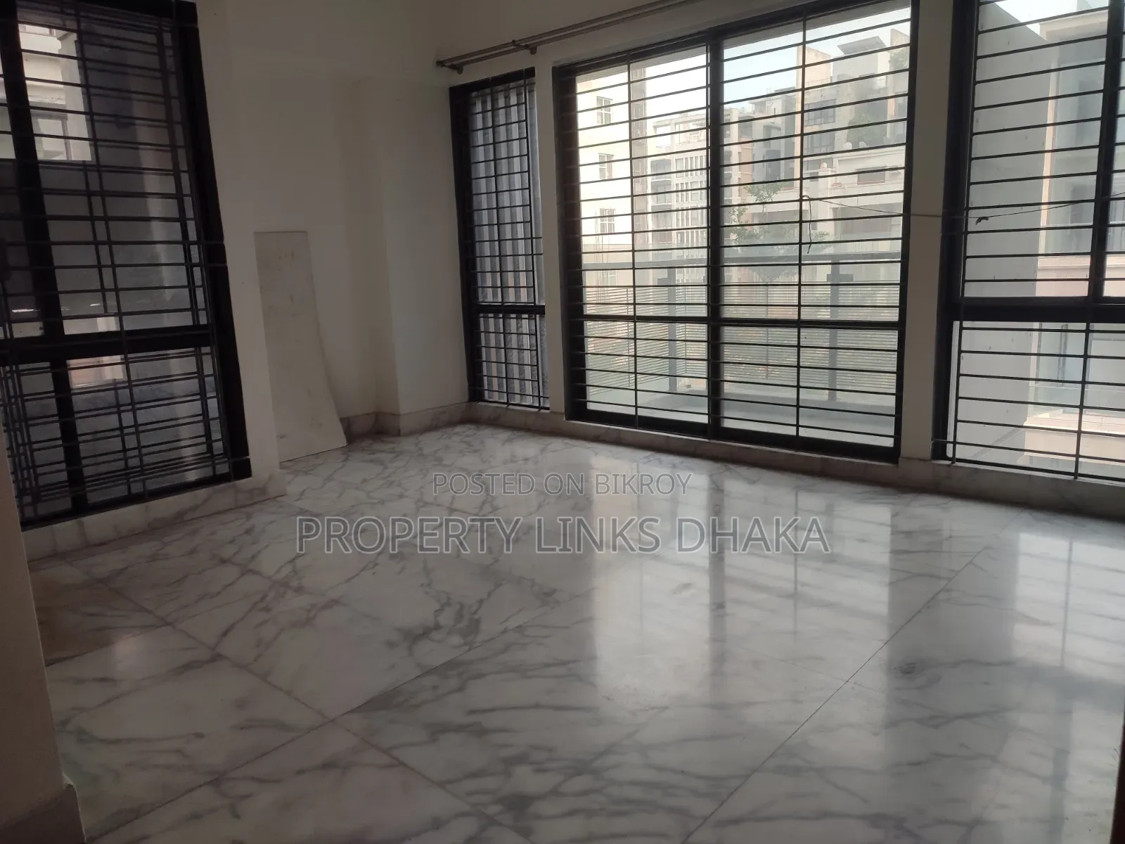 Furnished 4-Bedroom Apartment in Baridhara for Rent in Baridhara