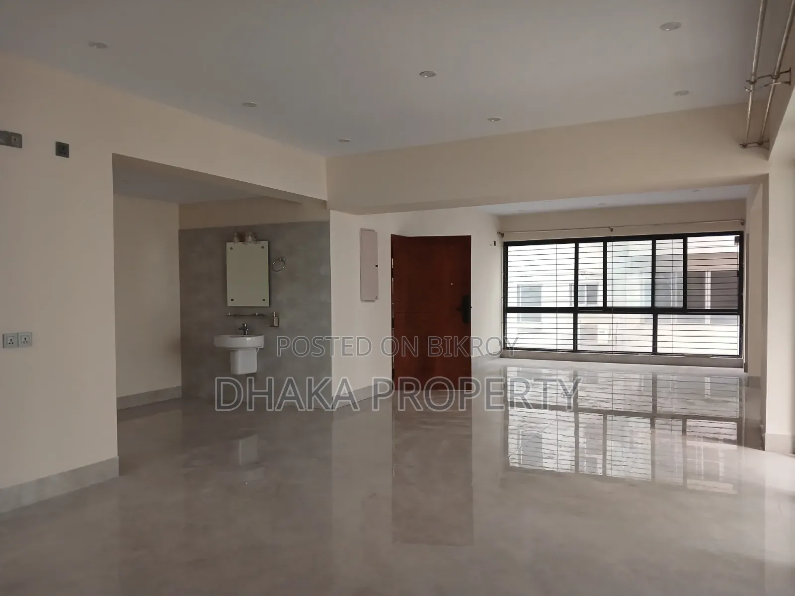 4-bedroom Apartment in Suvastu, Baridhara for Sale in Baridhara