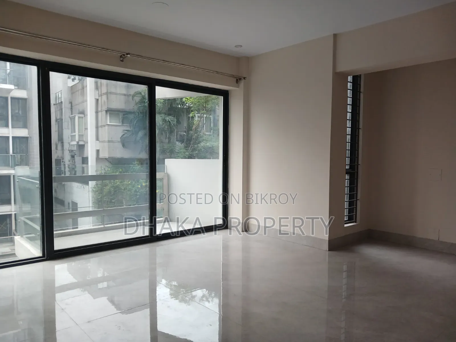 4-bedroom Apartment in Suvastu, Baridhara for Sale in Baridhara