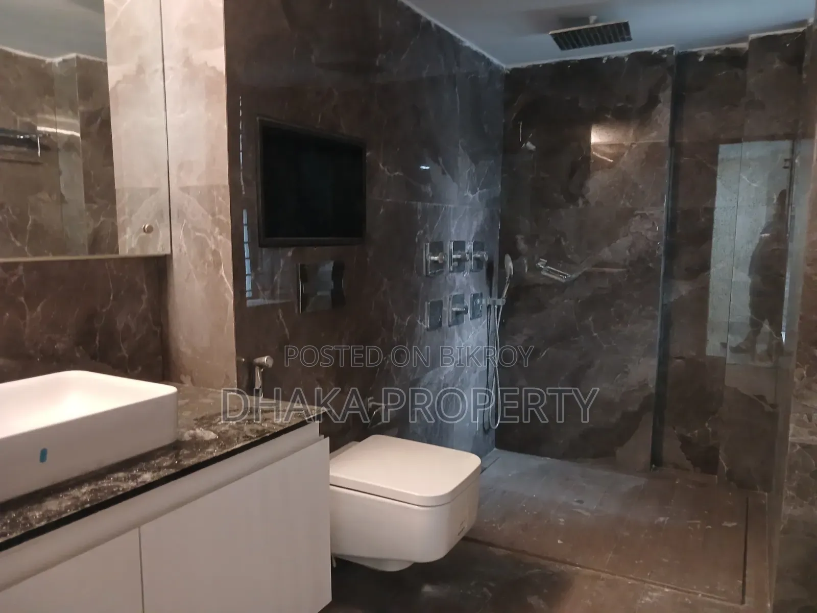 4-bedroom Apartment in Suvastu, Baridhara for Sale in Baridhara