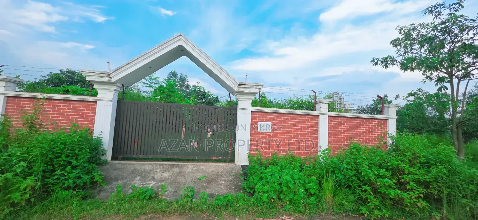 10 Katha plot for sale adjacent to 300 feet, south-facing in RAJUK Purbachal in Purbachal