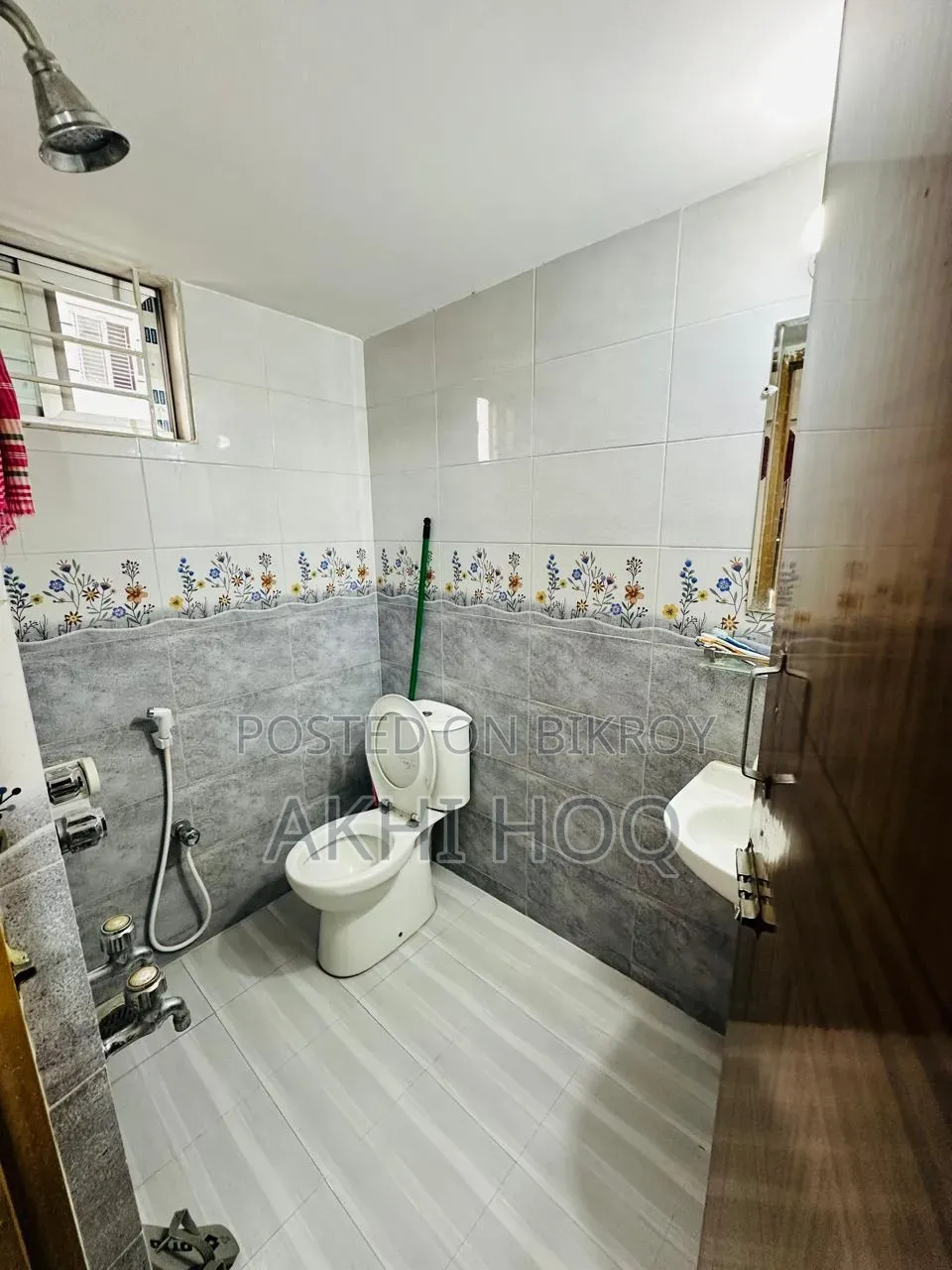 2-bedroom Apartment in Khilgao Taltola, Khilgaon for Sale in Khilgaon