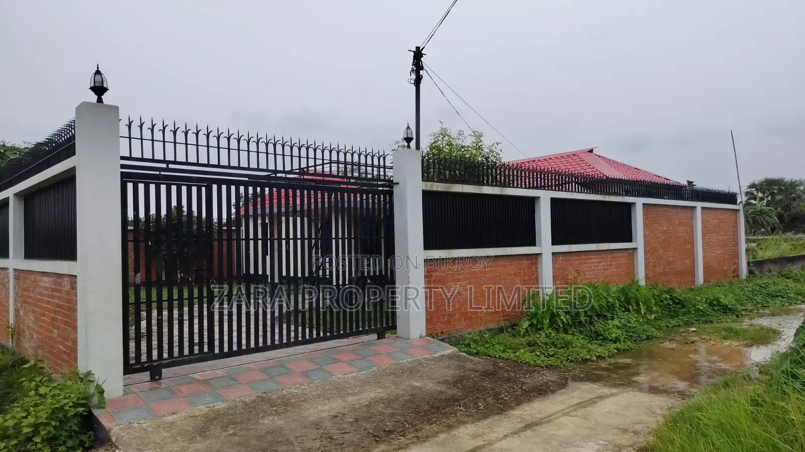 3 Katha plot for sale on a budget next to 160 feet road. in Purbachal