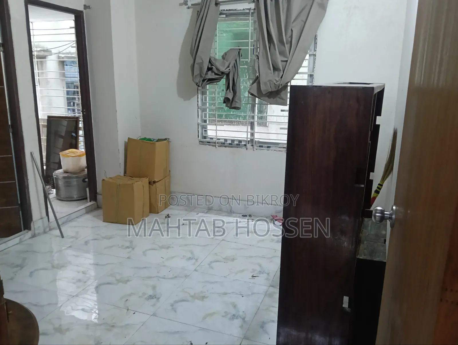 Furnished 3-bedroom Apartment in Dhanmondi for Sale in Dhanmondi