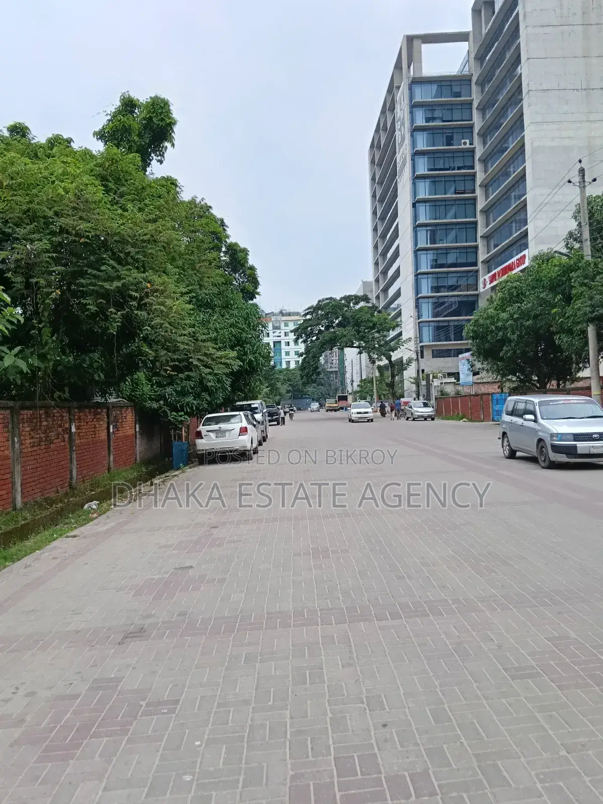 Urgent Block-H, 3 Katha South Facing Plot Sale in Basundhara