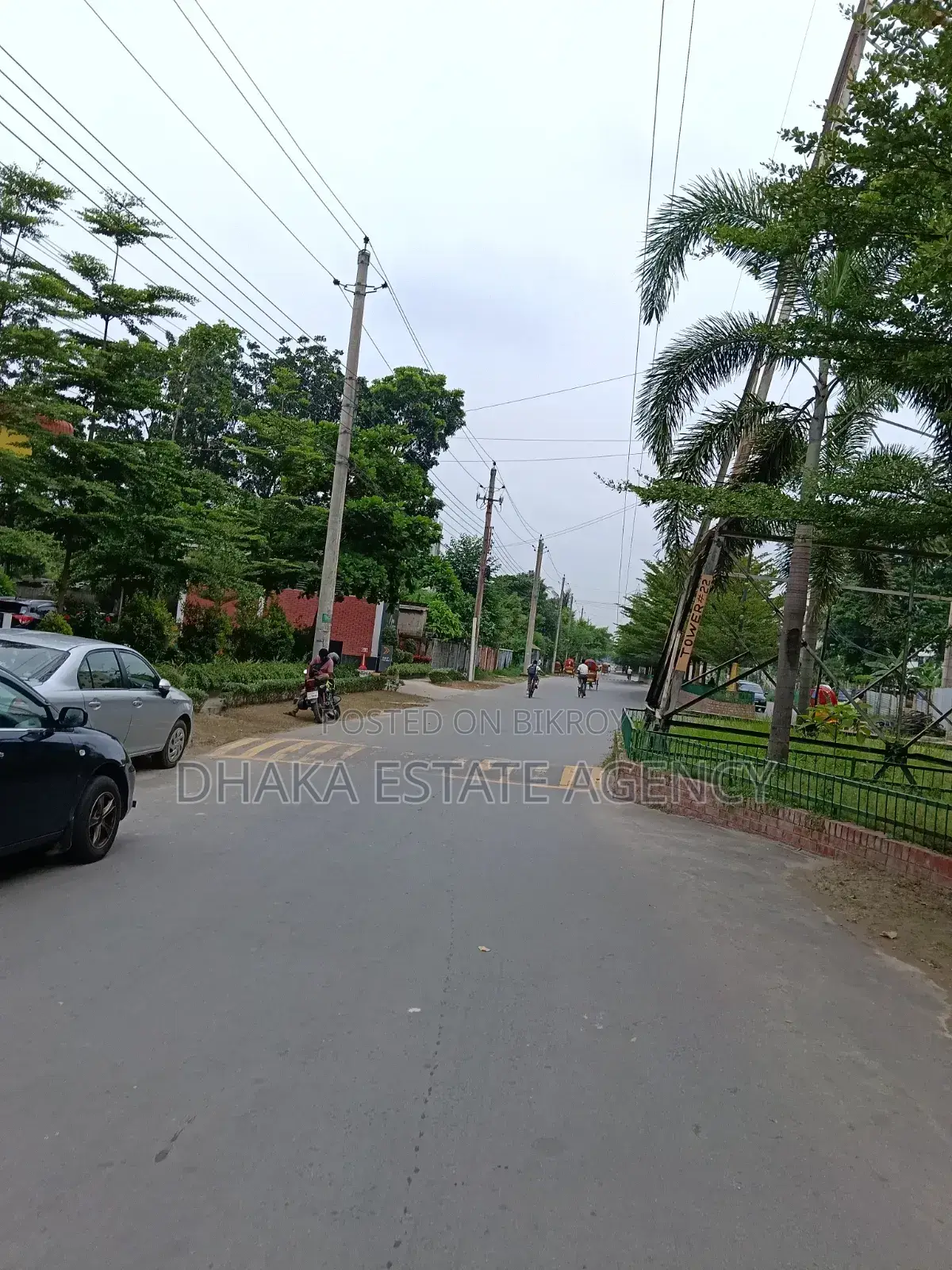 Urgent Block-H, 3 Katha South Facing Plot Sale in Basundhara