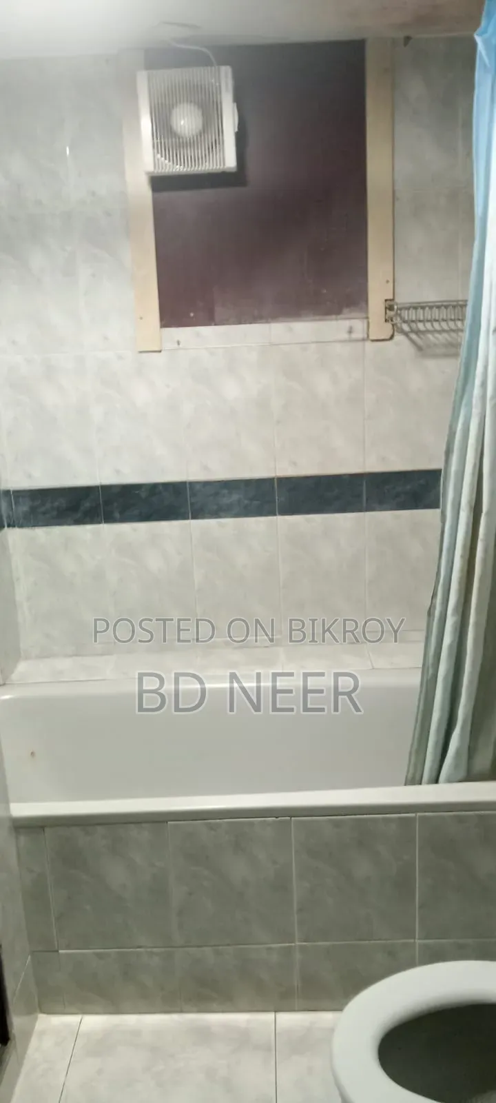 Semi Furnished 2500 Sq Ft Office for Rent in Gulshan-2 in Gulshan