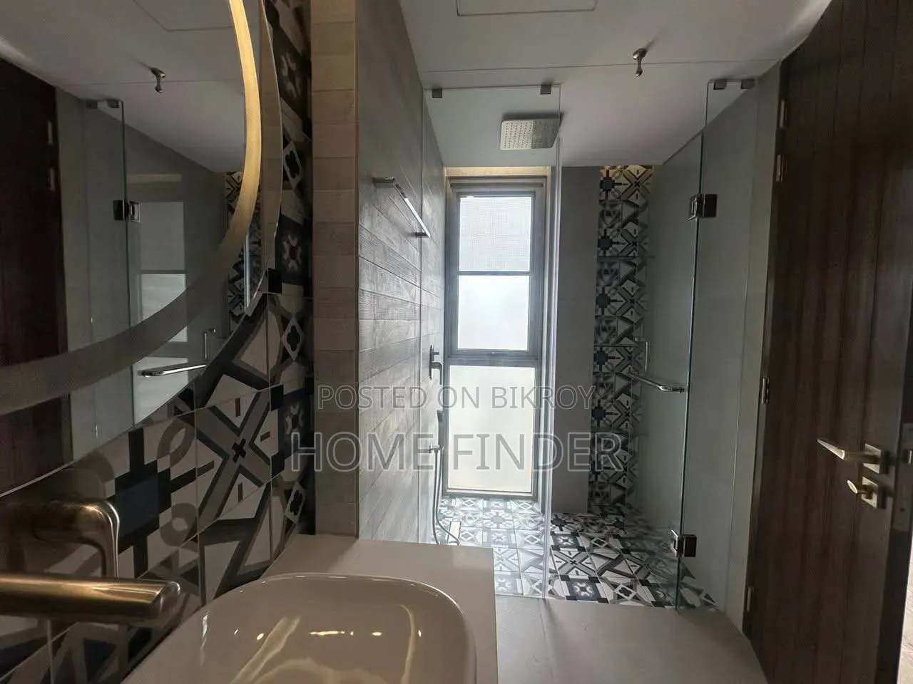 4-Bedroom Apartment in Gulshan for Rent in Gulshan