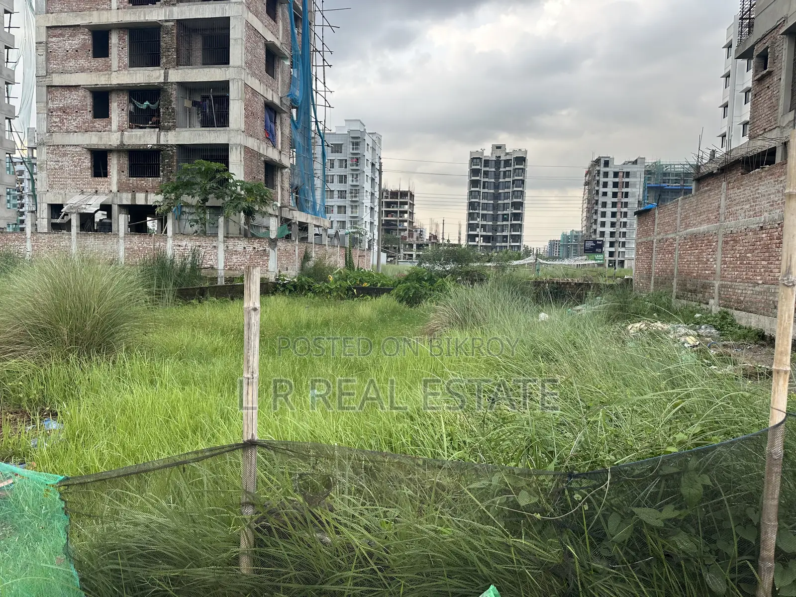 Block-M, 5-Katha, Ready Plot Urgent Sell for Bashundhara in Bashundhara City