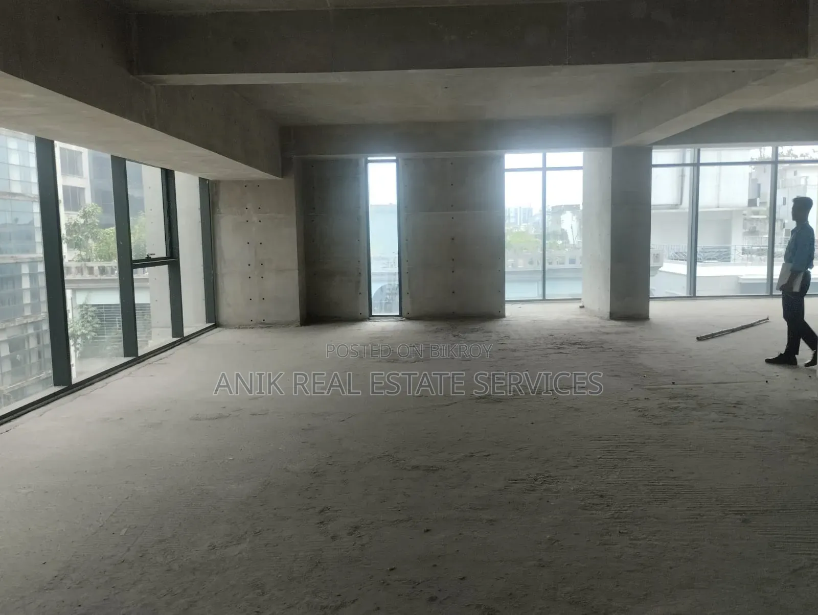 Commercial 5100 SFT Office Space Rent at Gulshan Avenue in Gulshan