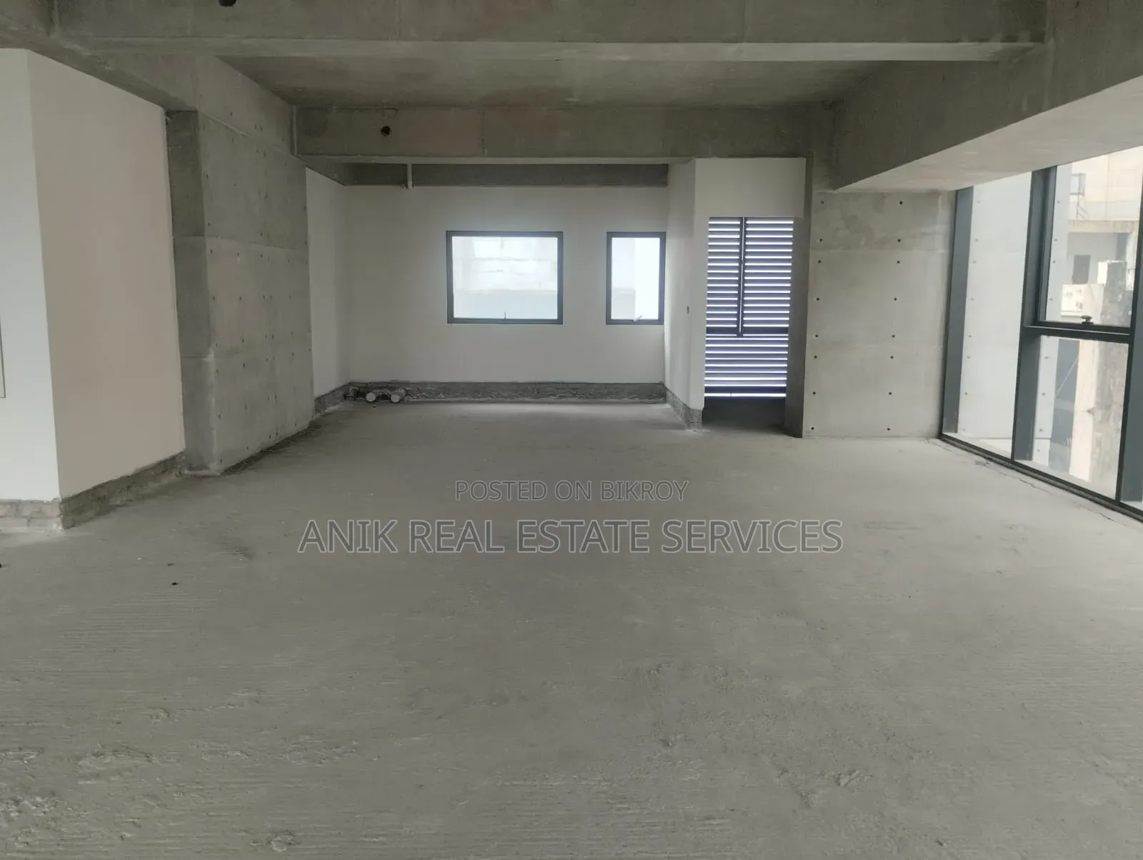 Commercial 5100 SFT Office Space Rent at Gulshan Avenue in Gulshan