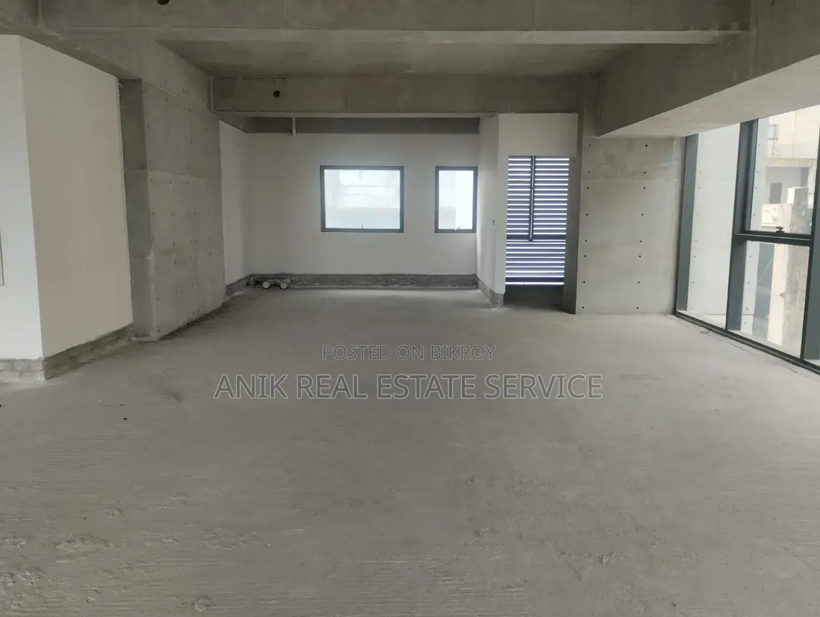 Commercial 5100 SFT Office Space Rent at Gulshan Avenue in Gulshan
