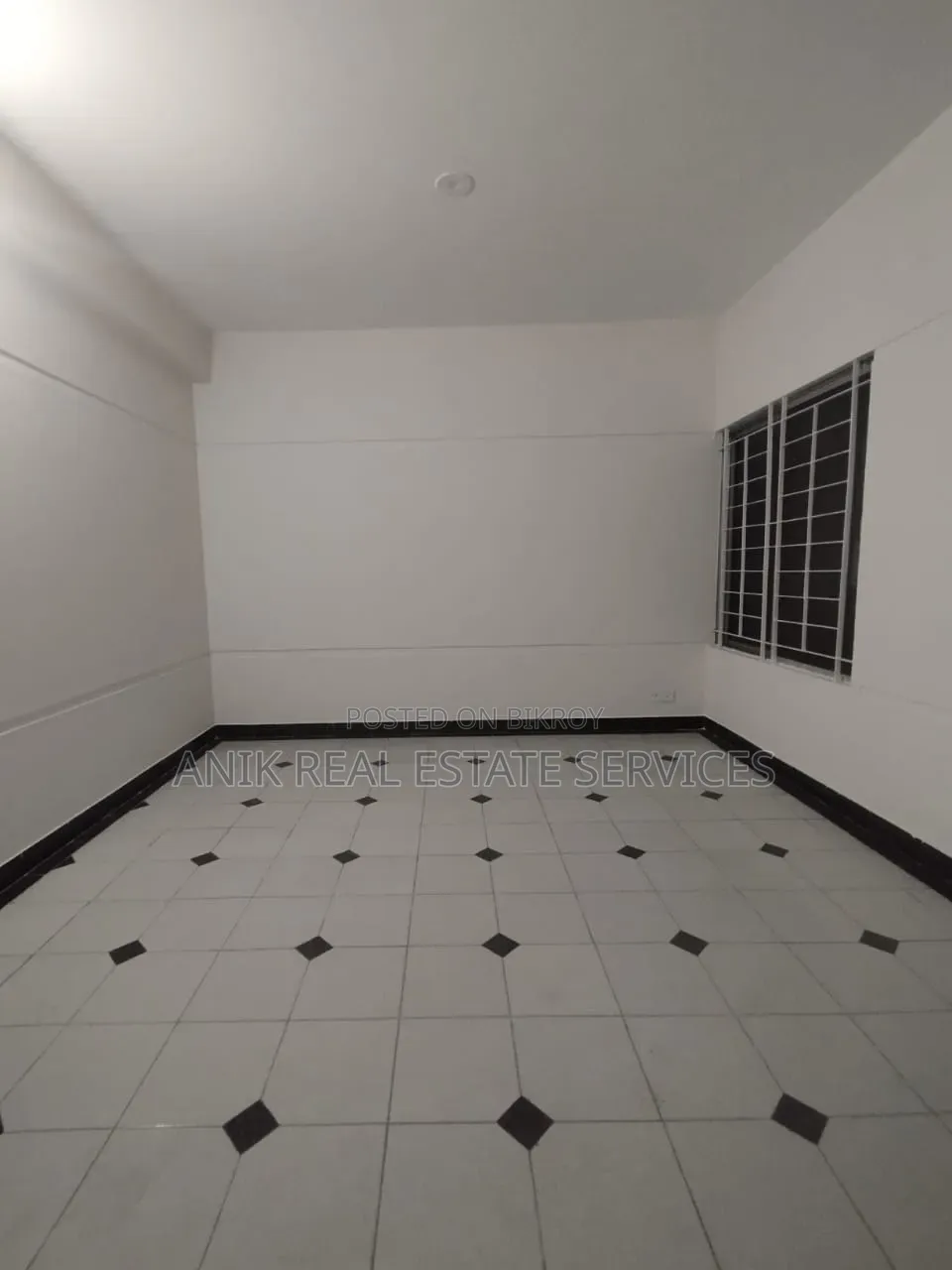 2000 SFT Office Space Rent at Gulshan 2 in Gulshan