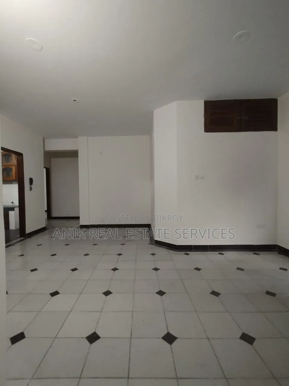 2000 SFT Office Space Rent at Gulshan 2 in Gulshan