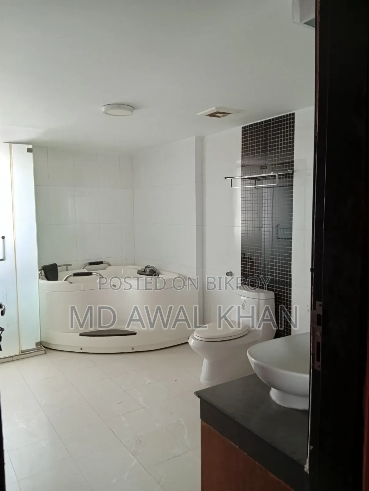 4-Bedroom Apartment in Baridhara for Sale in Baridhara