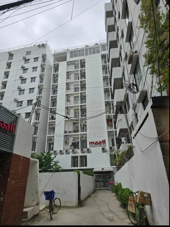 Furnished 1-Bedroom Apartment in Maati Belaneel, Basundhara for Sale in Basundhara