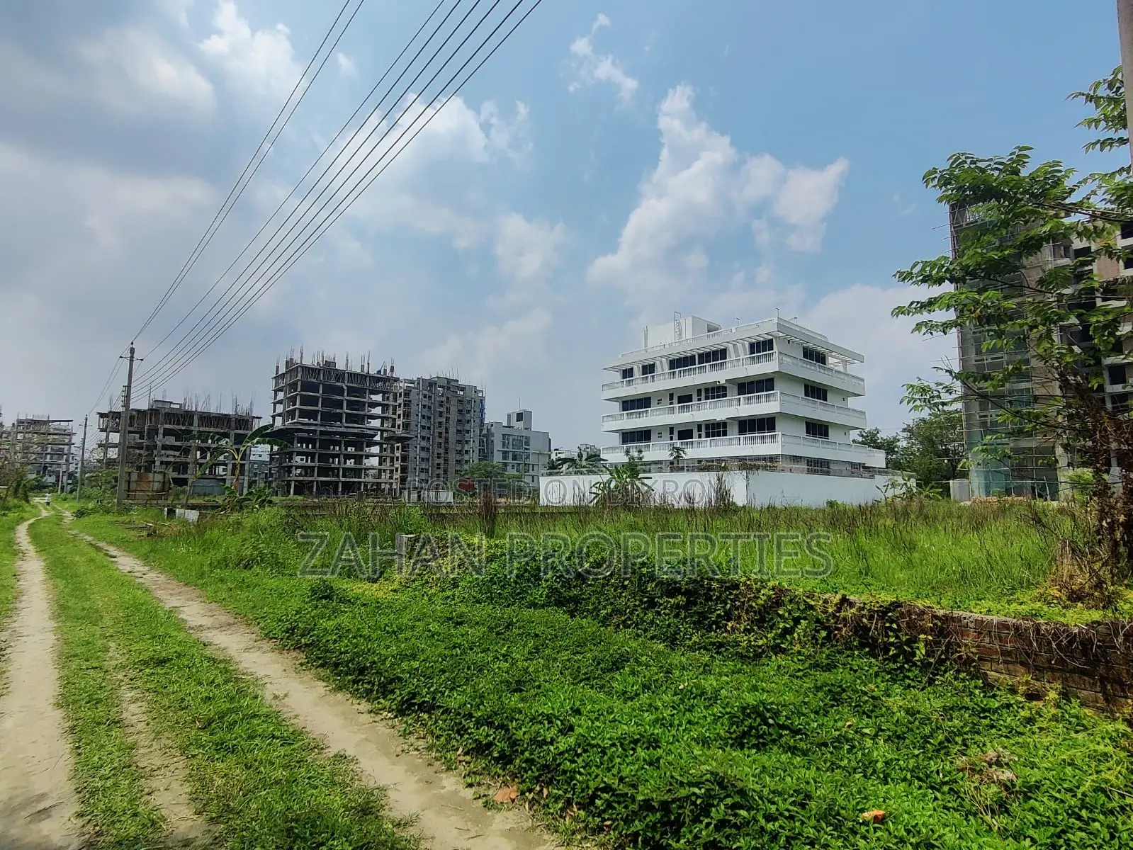 M Block 3 Katha South Facing Plot for Sale, 300 Feet in Basundhara