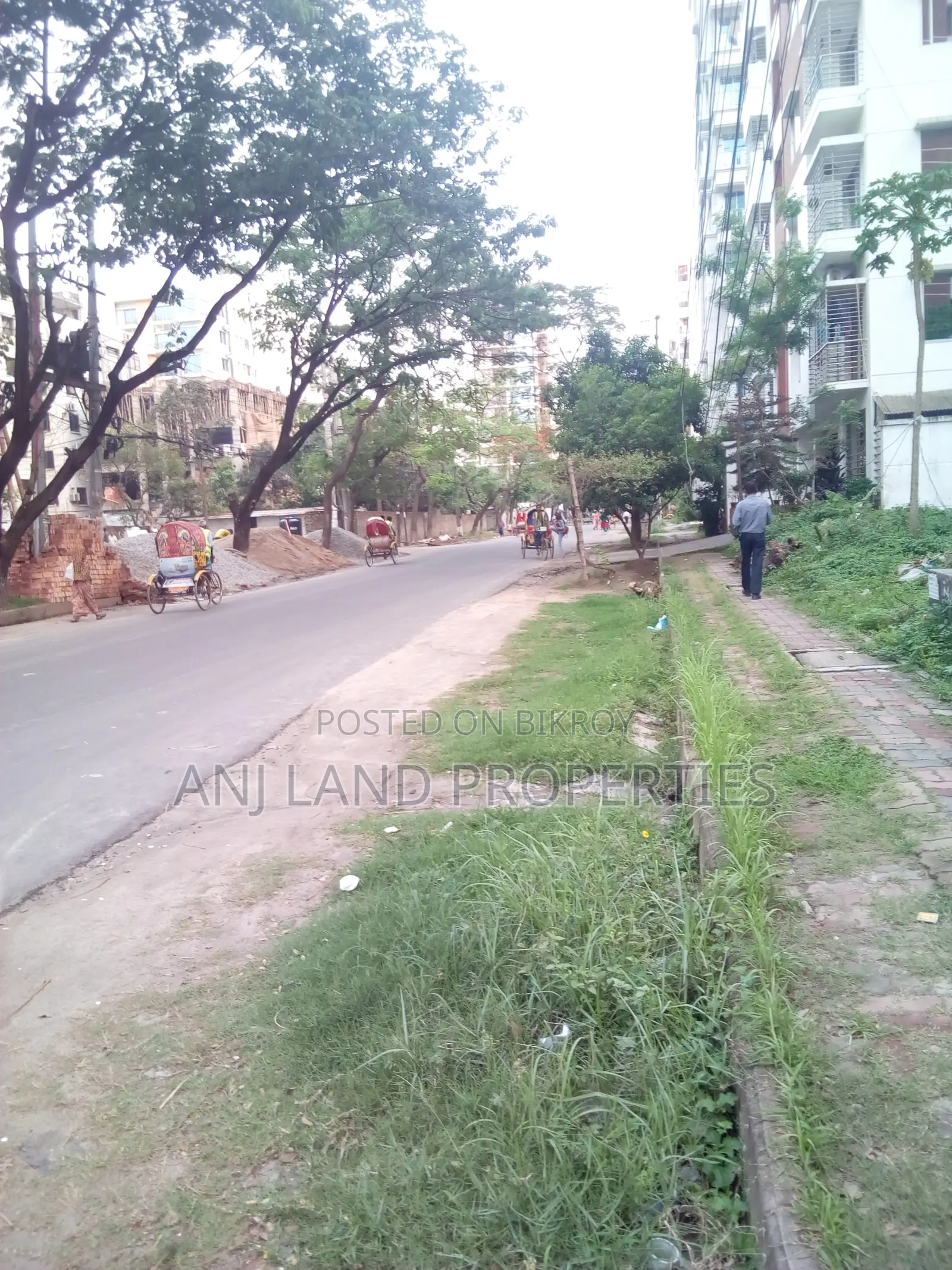 G-Block 3+3=6 Katha South Facing Plot For Sale, Owner Urgent Abroad in Basundhara