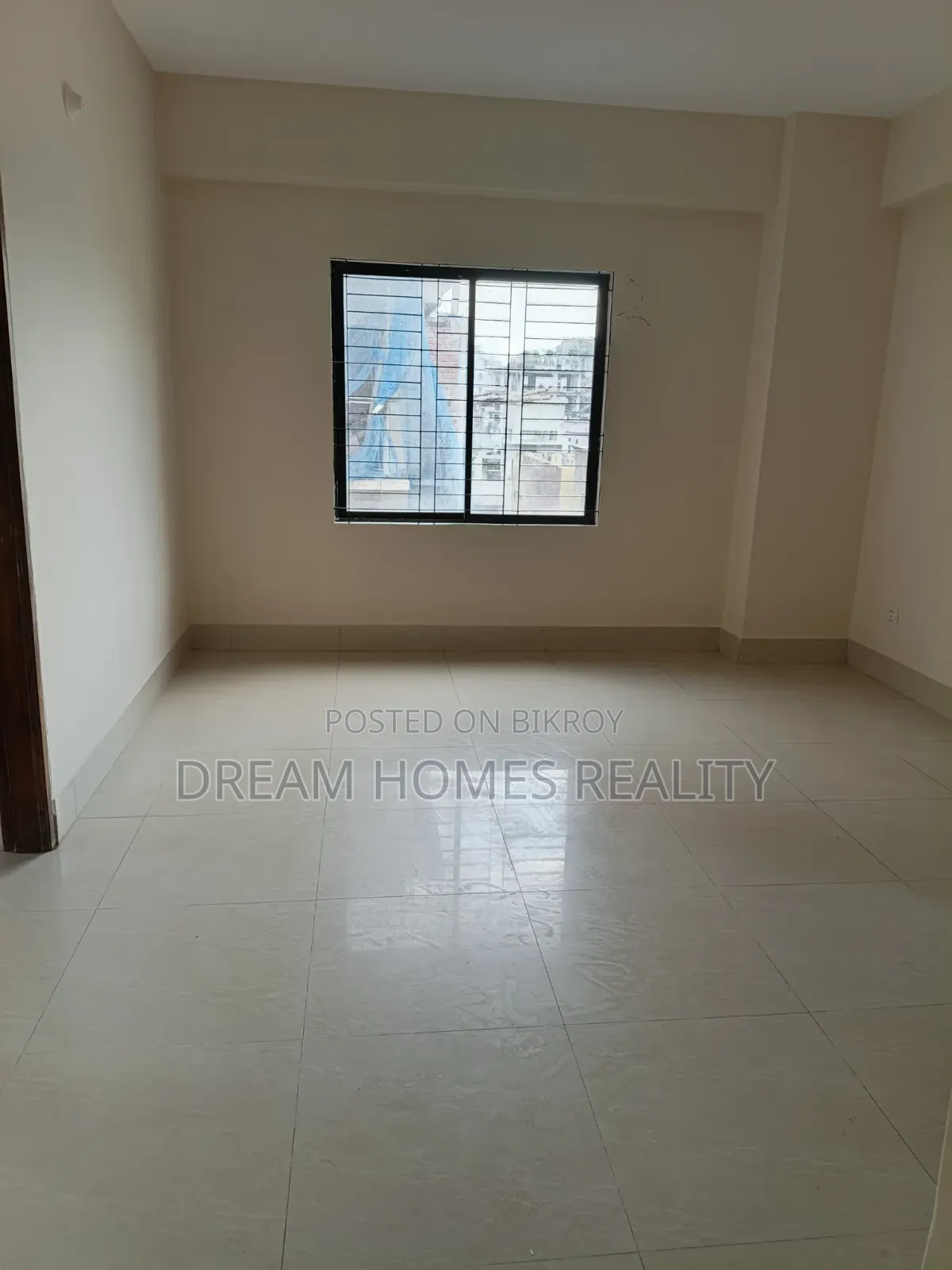 3 Bedroom Apartment in Shewrapara for Sale in Shewrapara