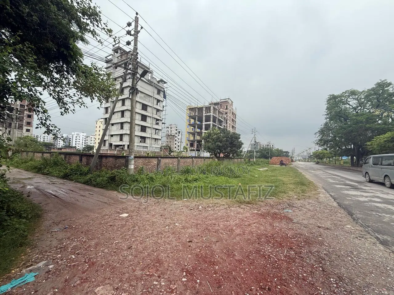 200x25x25 Three Sides Corner, 12 Katha Full Commercial Plot at L Block in Basundhara