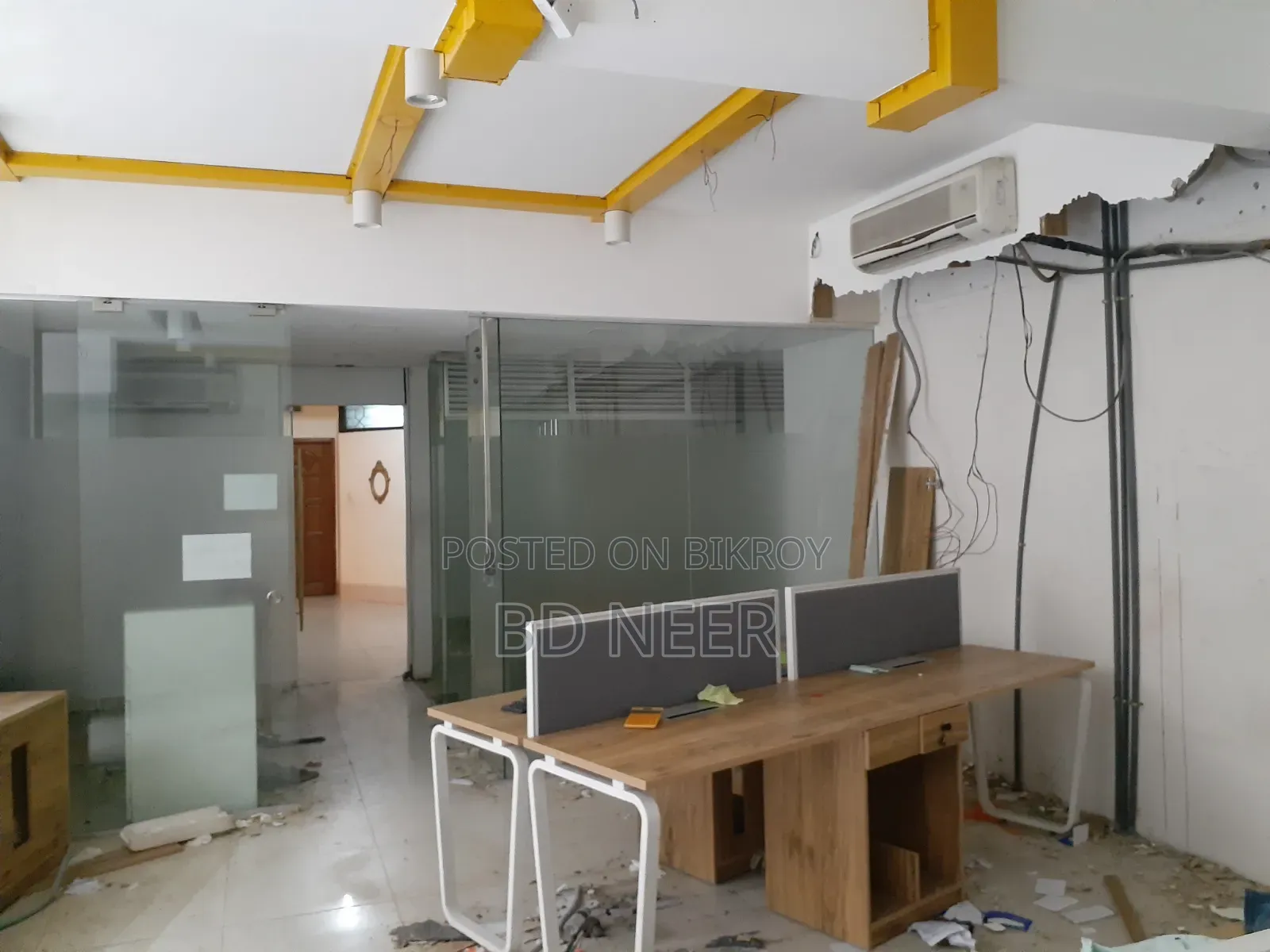 Furnished Office 2100 Sq Ft Rent in Gulshan-2 in Gulshan