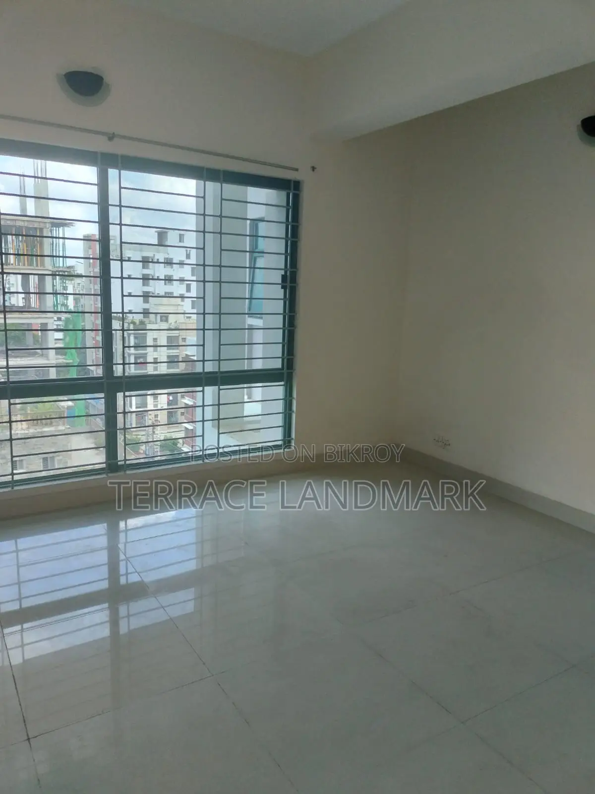 20-bedroom House in Basundhara for Sale in Basundhara