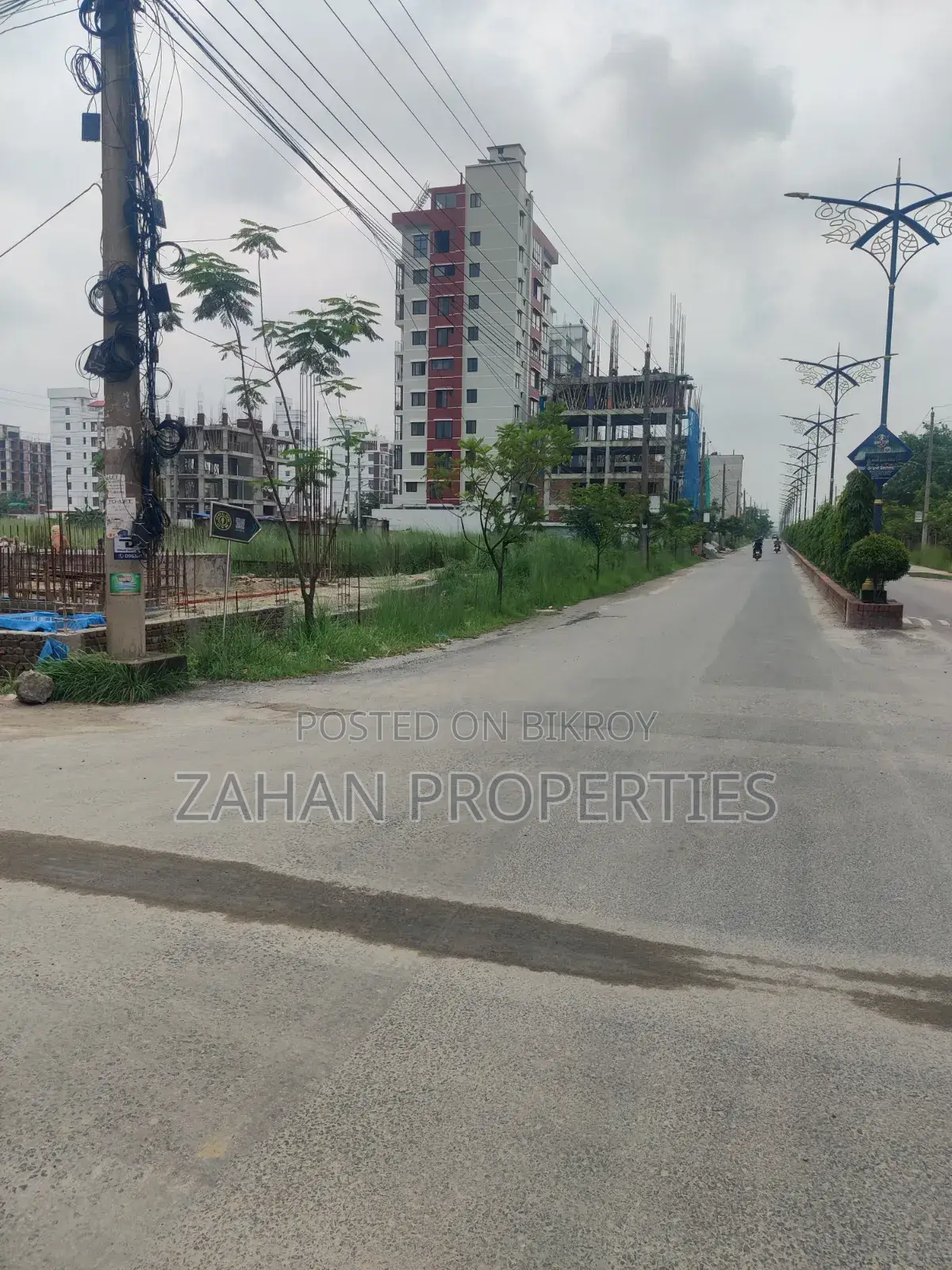 Bashundhara N Block 12 Katha Plot Sell Near Bazar Prothdin in Basundhara