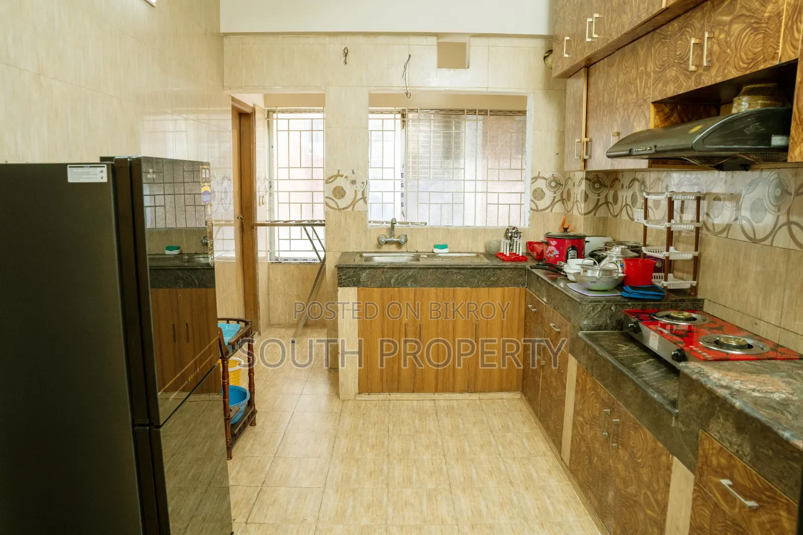 Furnished 4-Bedroom House in Basundhara for Sale in Basundhara