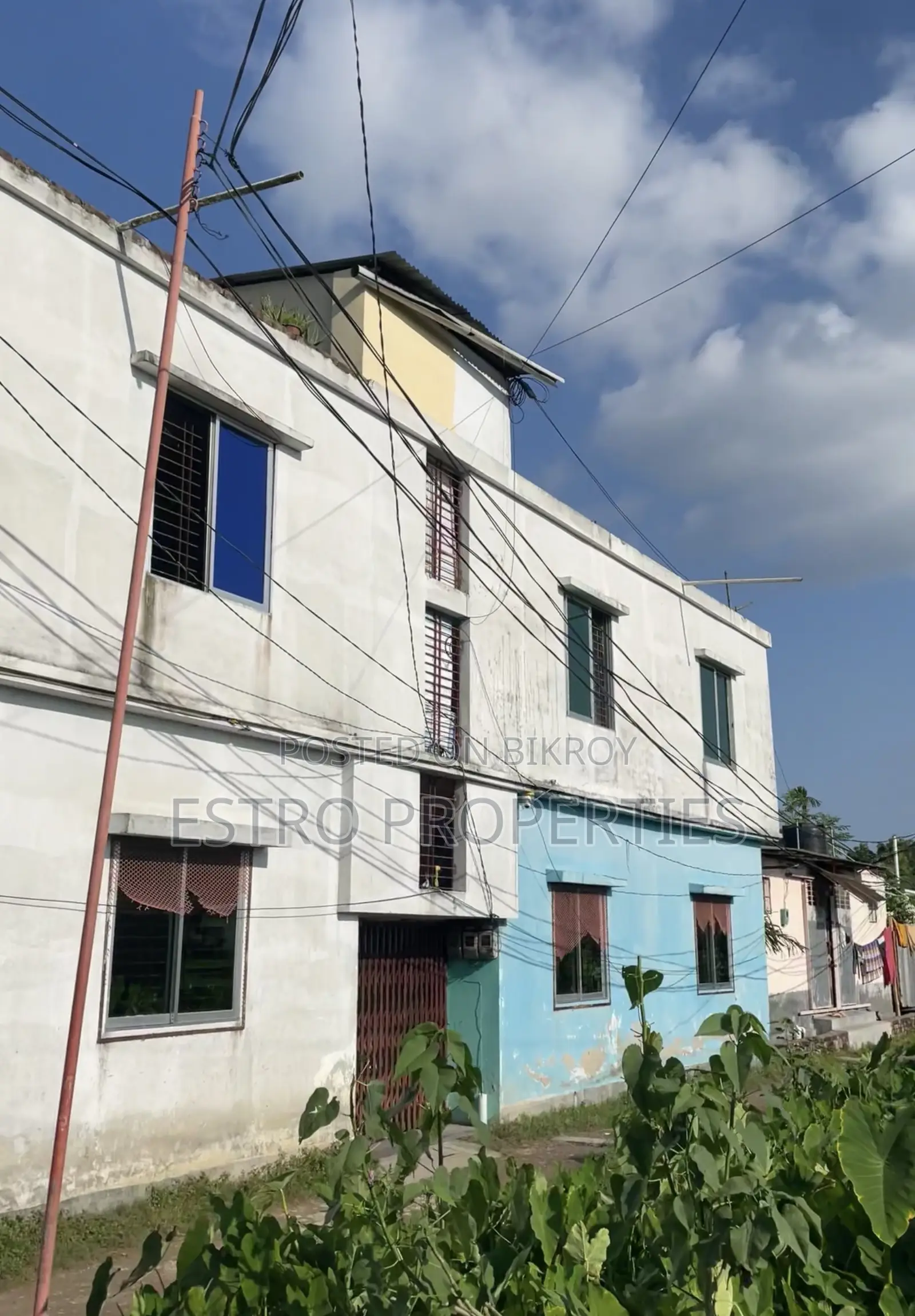3-Bedroom House in Molla Para, Khulna, Khulna Sadar for Sale in Khulna Sadar