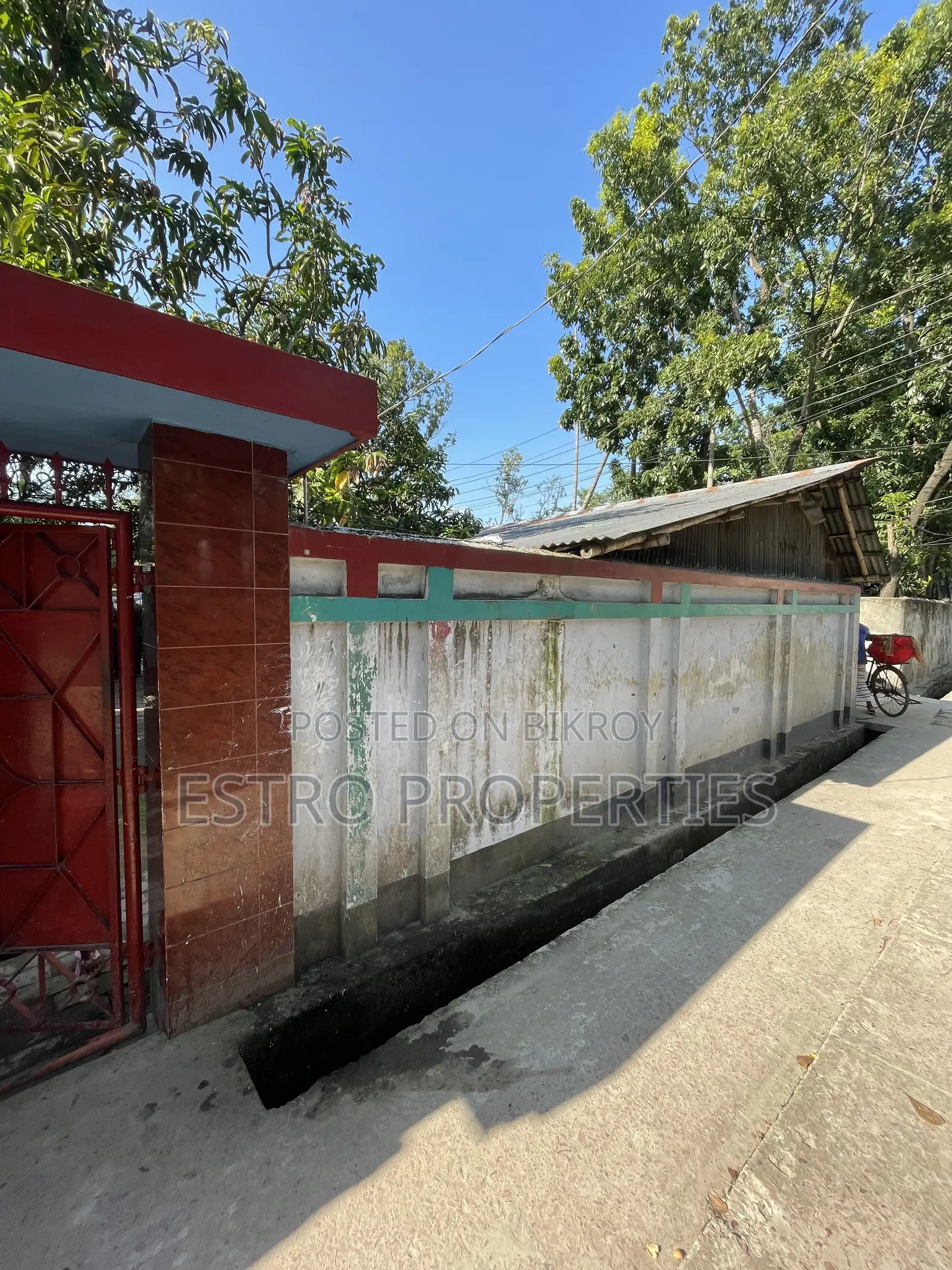 3-Bedroom House in Paschim Tutpara (28), Khulna Sadar for Sale in Khulna Sadar