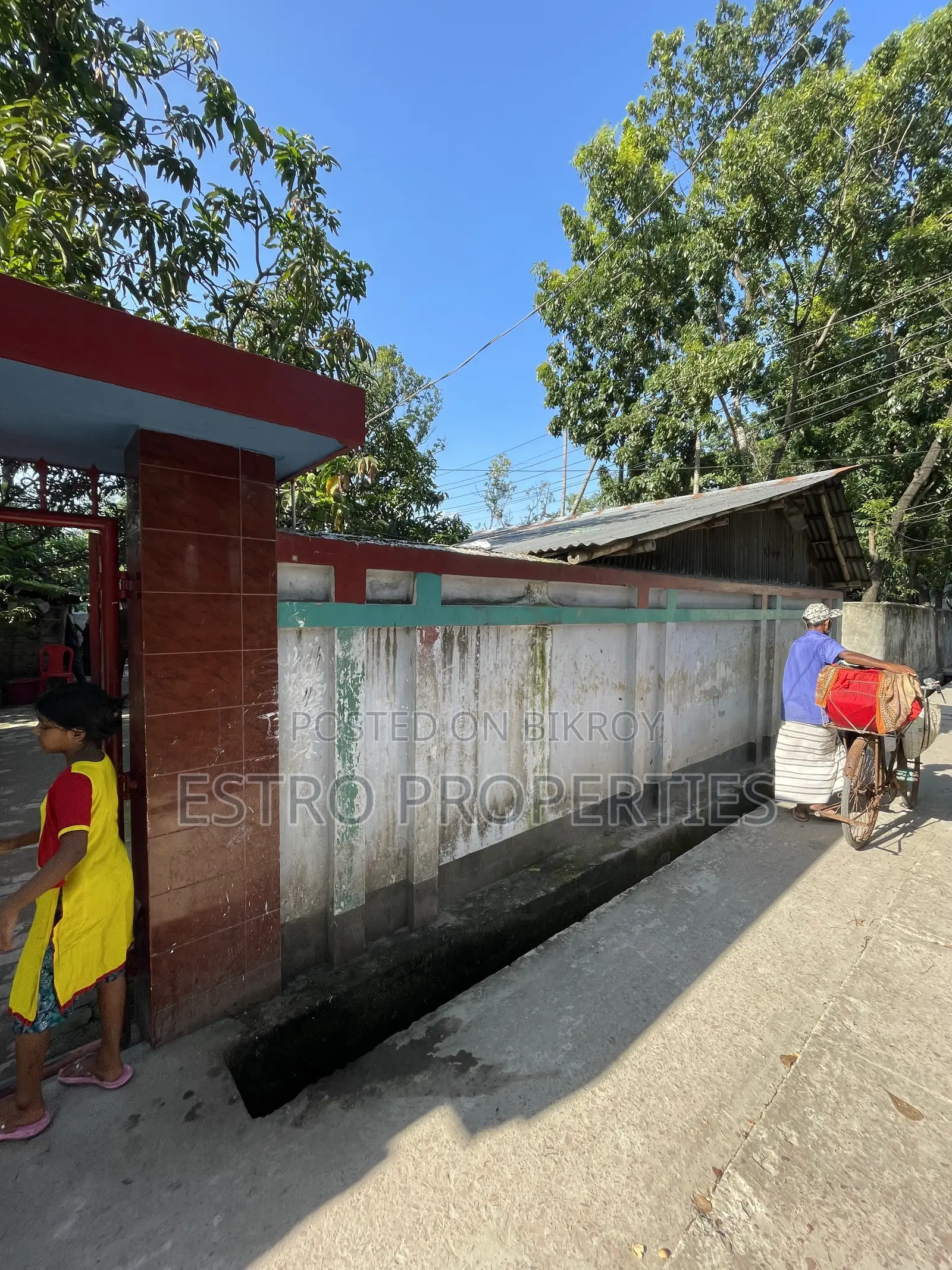 3-Bedroom House in Paschim Tutpara (28), Khulna Sadar for Sale in Khulna Sadar