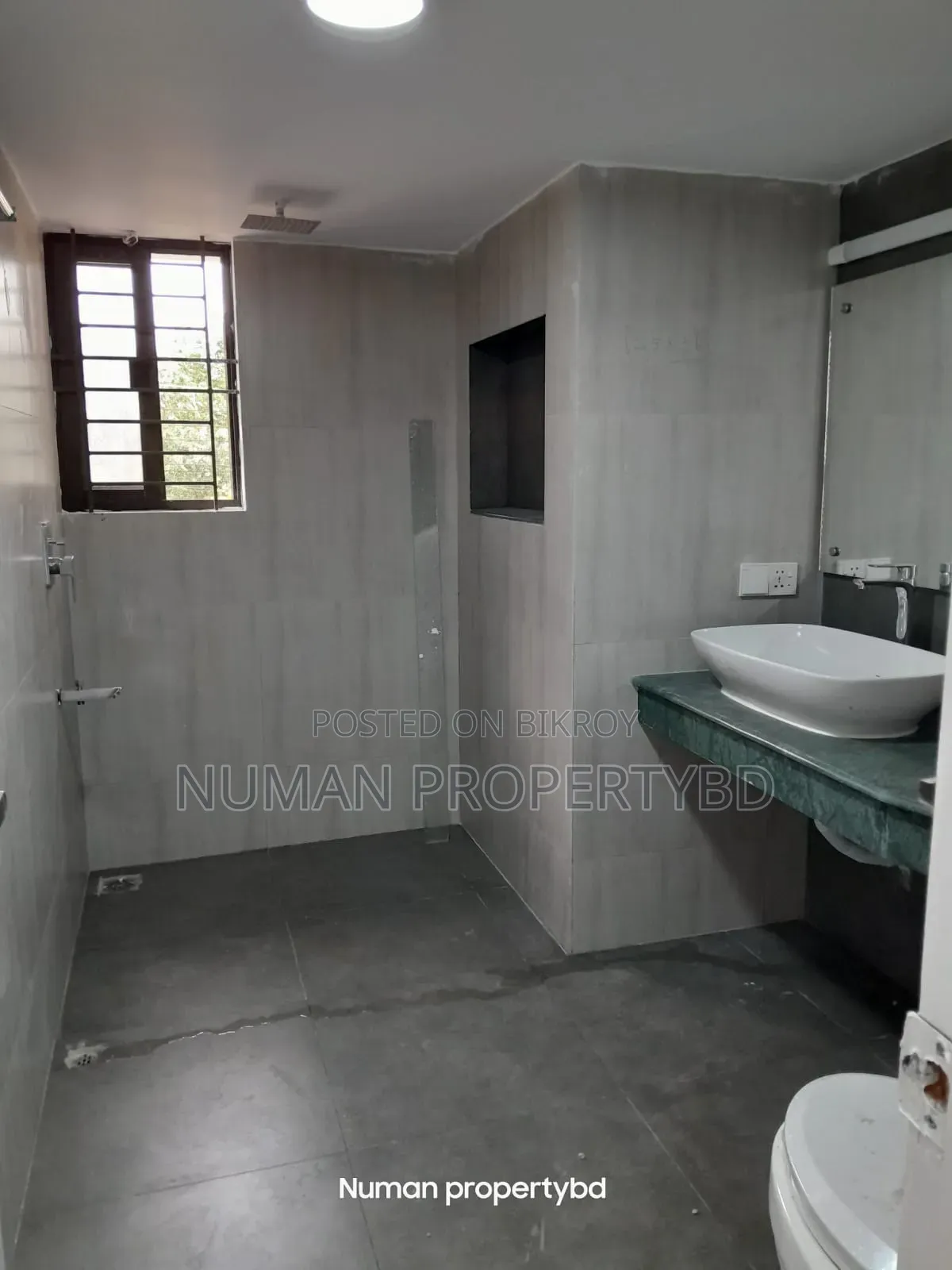 4-Bedroom Apartment in Numan Property Bd, Basundhara for Rent in Basundhara