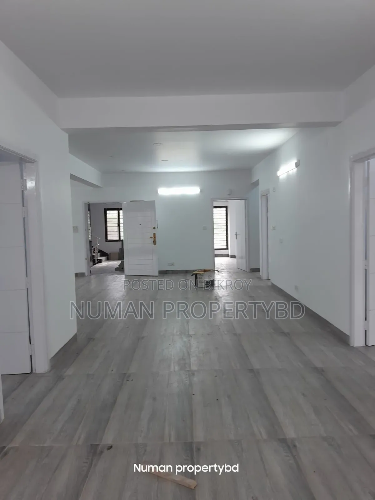 4-Bedroom Apartment in Numan Property Bd, Basundhara for Rent in Basundhara