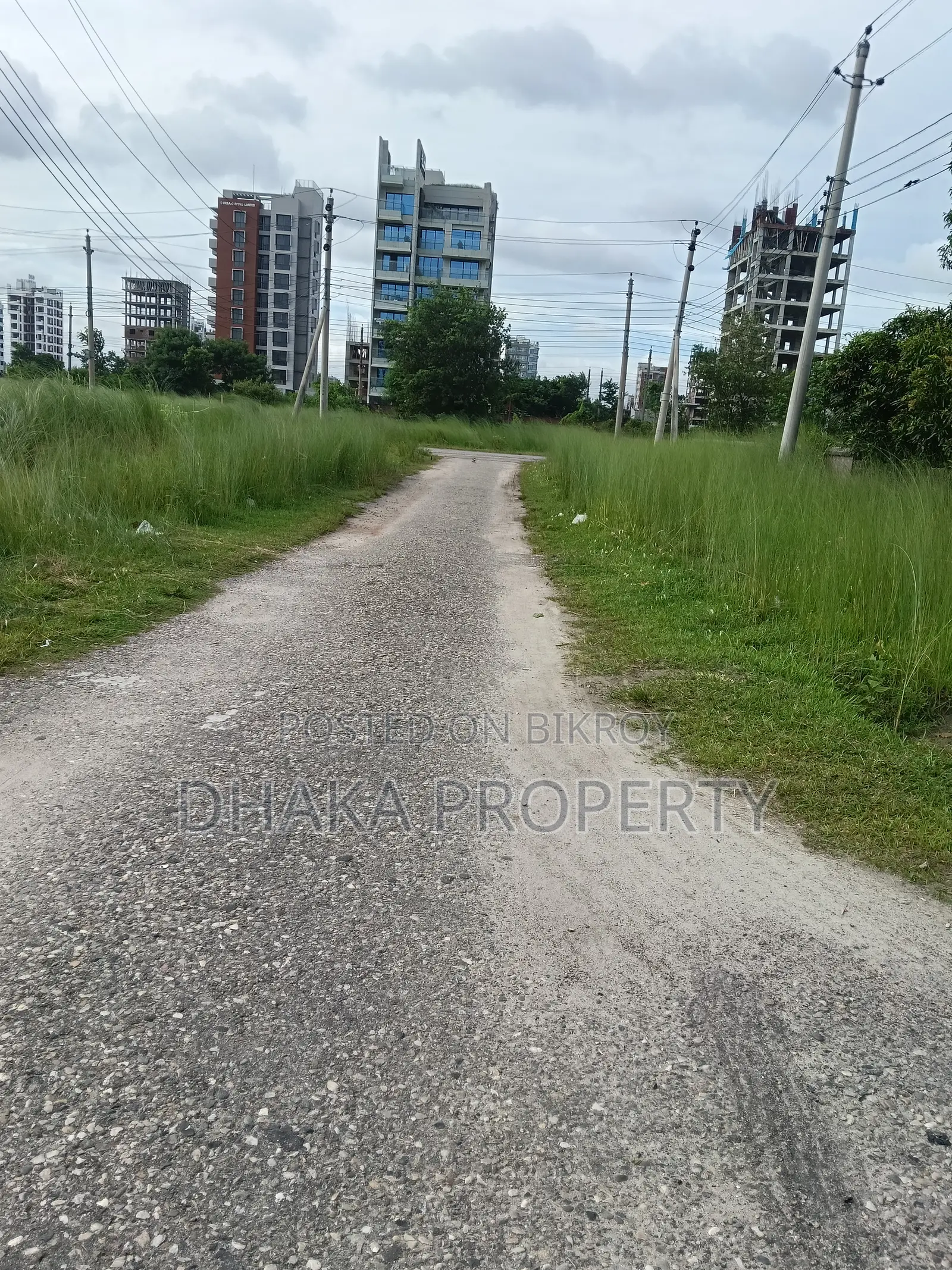 30/60ft Corner 5 Katha South at Sector-16/A in Uttara