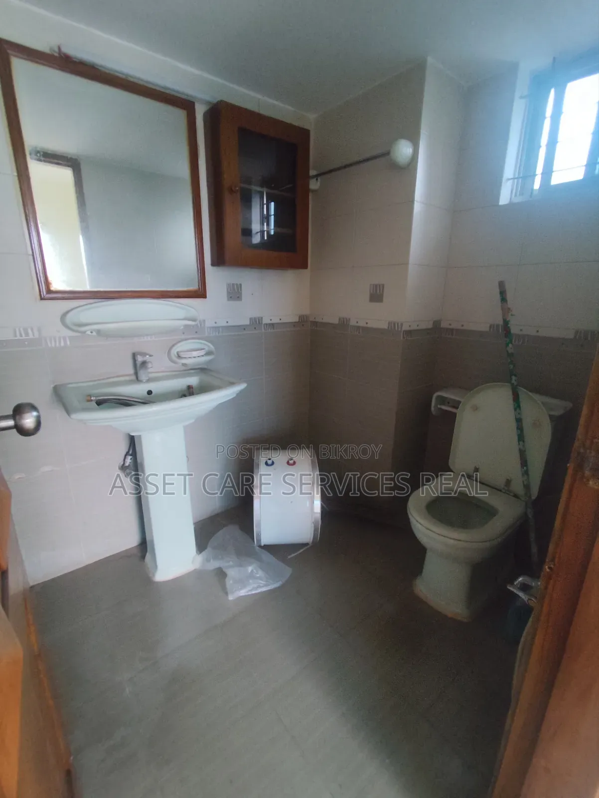 4bdrm Apartment in Gulshan for Sale in Gulshan