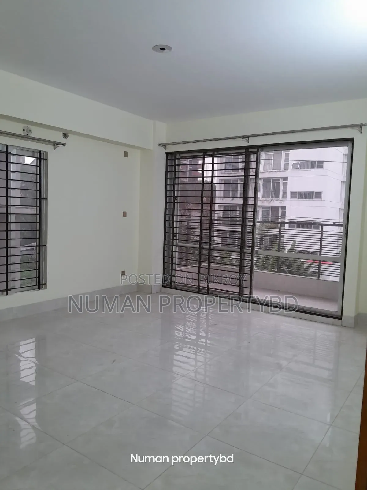4-Bedroom Apartment in Numan Property Bd, Basundhara for Rent in Basundhara