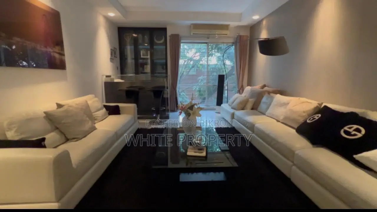 Furnished 4-bedroom Apartment in White Property, Baridhara for Sale in Baridhara