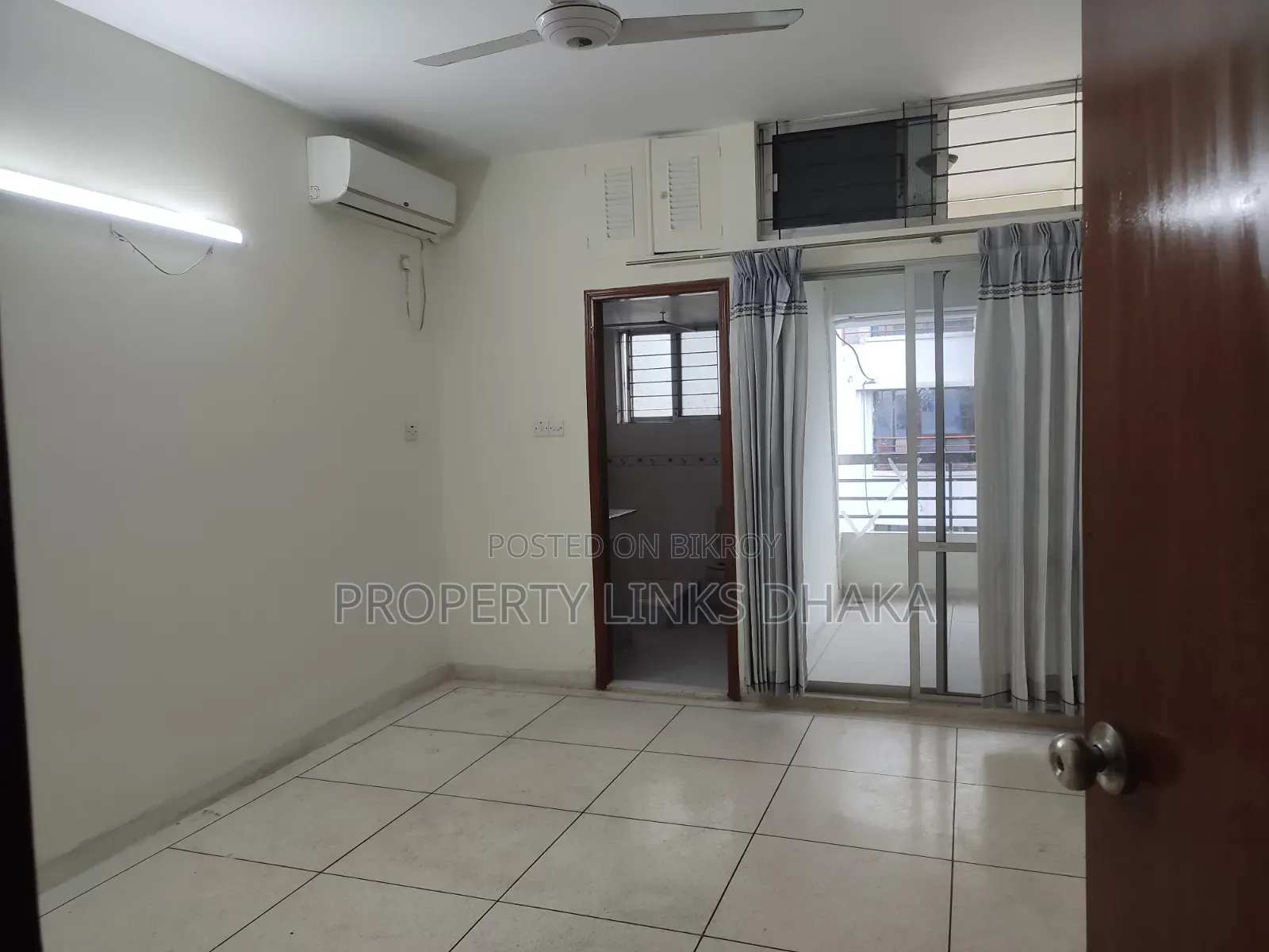 3bdrm Apartment in Baridhara for Rent in Baridhara
