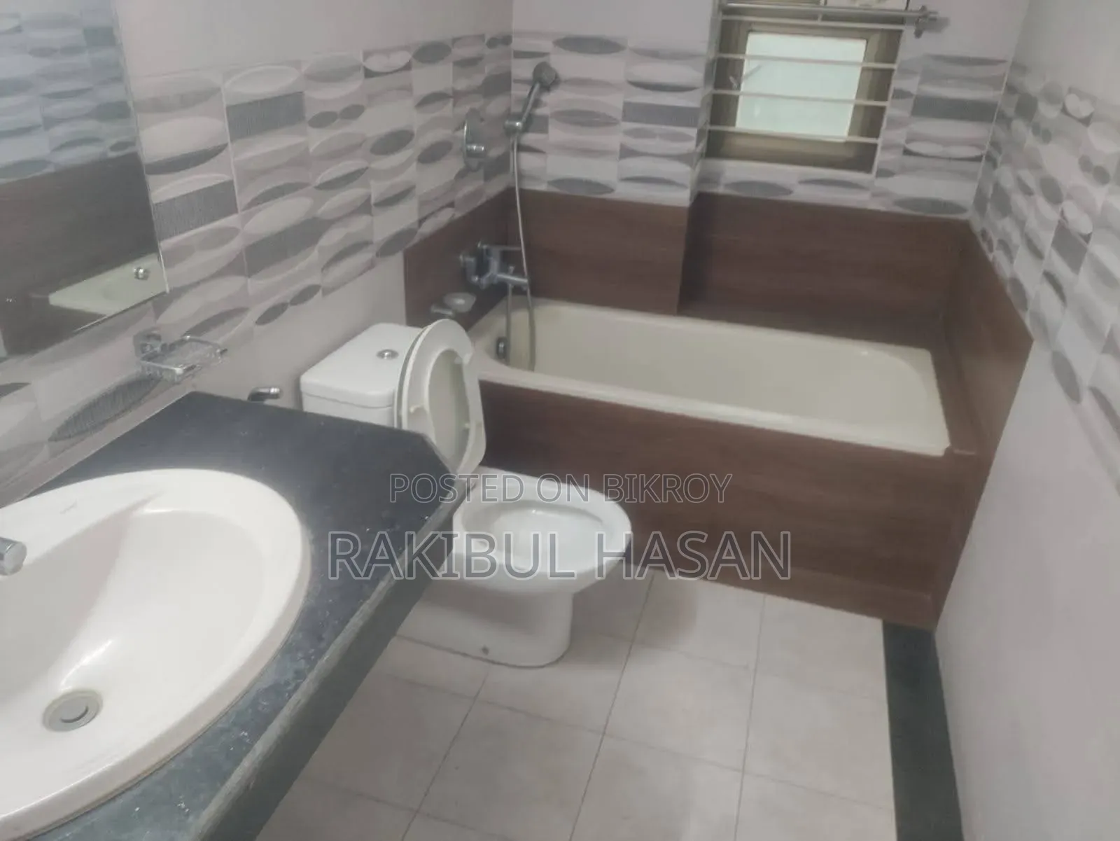 3300 Square Feet Fully Furnished Office Rent in Banani in Banani