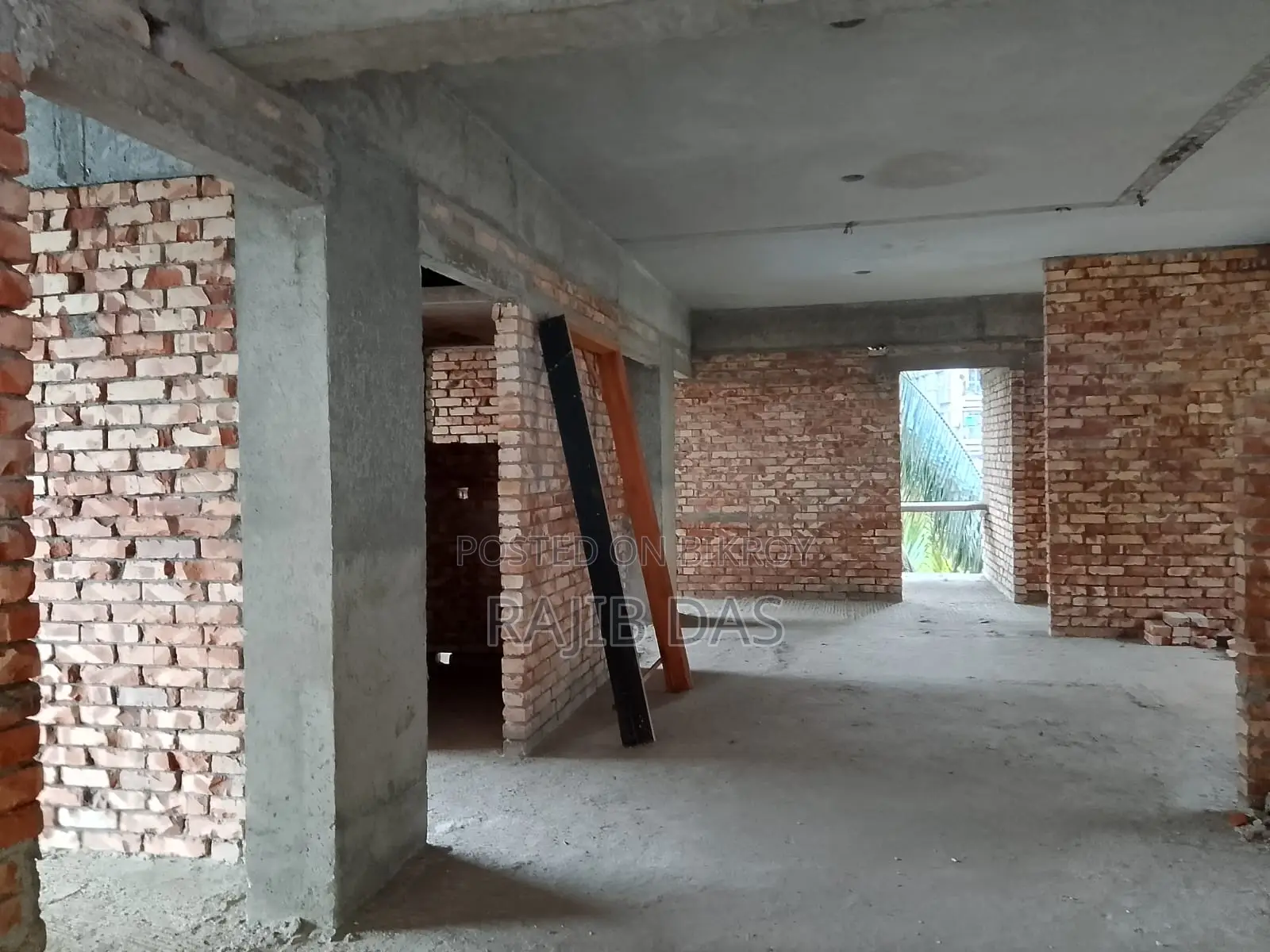4-bedroom Apartment in Khilgaon for Sale in Khilgaon
